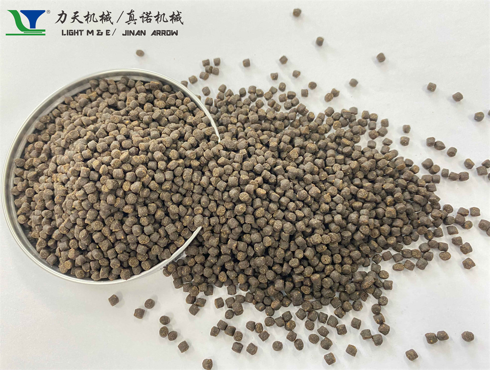雙螺桿擠壓膨化機：水產飼料生產線上的科技引擎