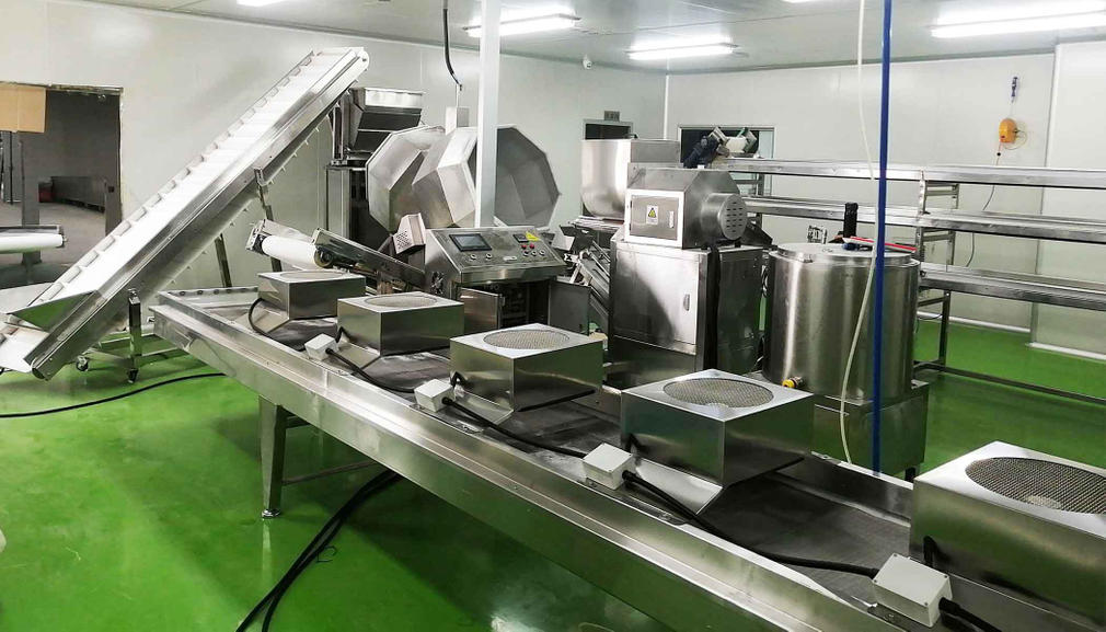 膨化食品生产线客户现场-冷却设备