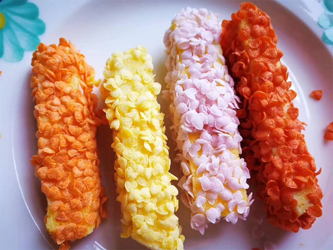 面包屑包裹着食物